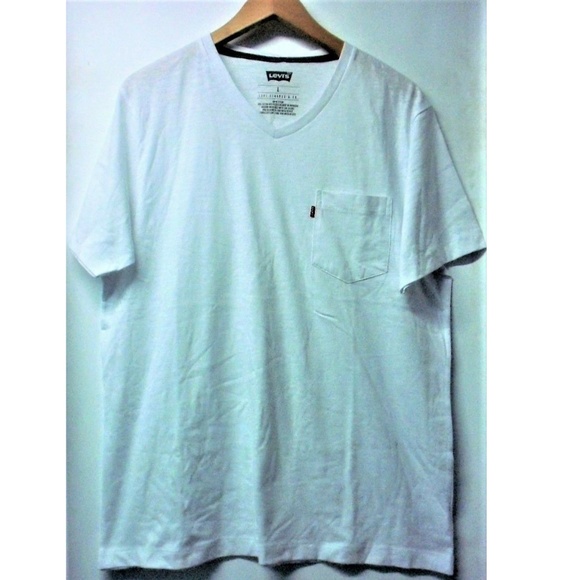 levis mens pocket t shirt